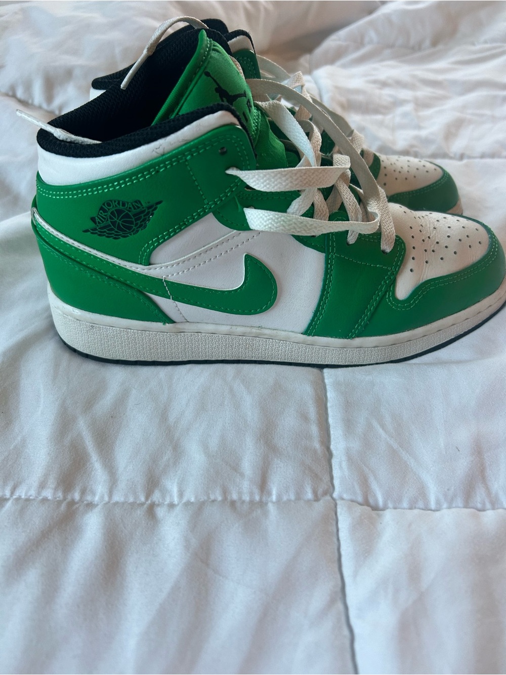Nike Kids Green & White High-Top Sneakers